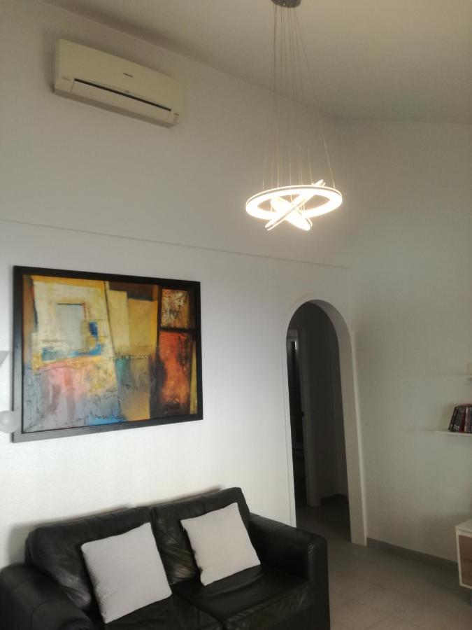 2 Bedroom Newly Renovated Bungalow Close To Bars & Restaurants Los Alcazares Bagian luar foto