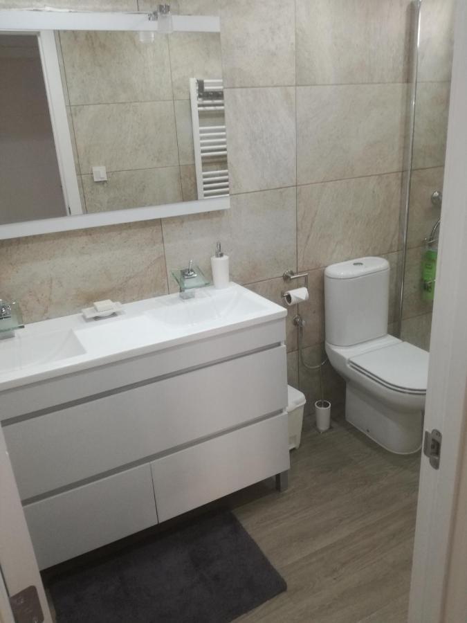 2 Bedroom Newly Renovated Bungalow Close To Bars & Restaurants Los Alcazares Bagian luar foto